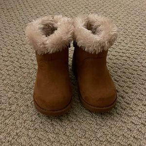 Cat and Jack Ugg style boots